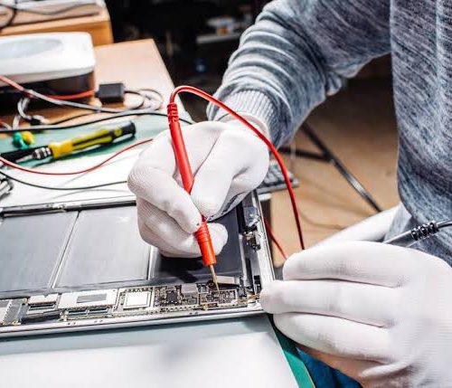 Cracked Screen to Smooth Performance: Ultimate Guide For Right iPad Repair Service